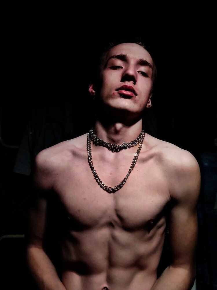  --,   Igor, 24 ,   ,   