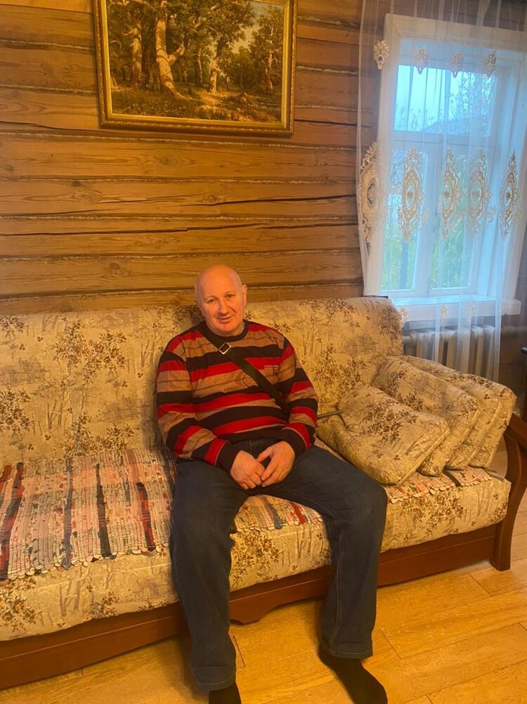  ,   Eduard, 63 ,   ,   