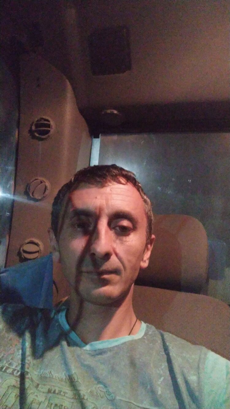  28692244  , 42 ,    