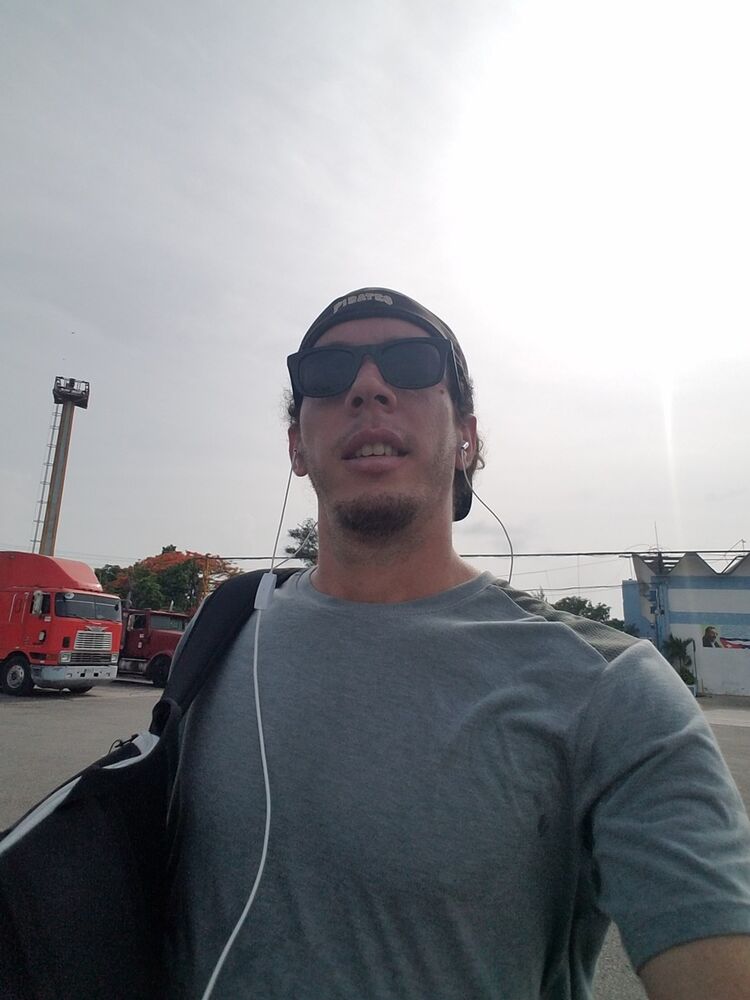 ���� 17089234 ������� Hanss, 32 ����, ���� ���������� � ������