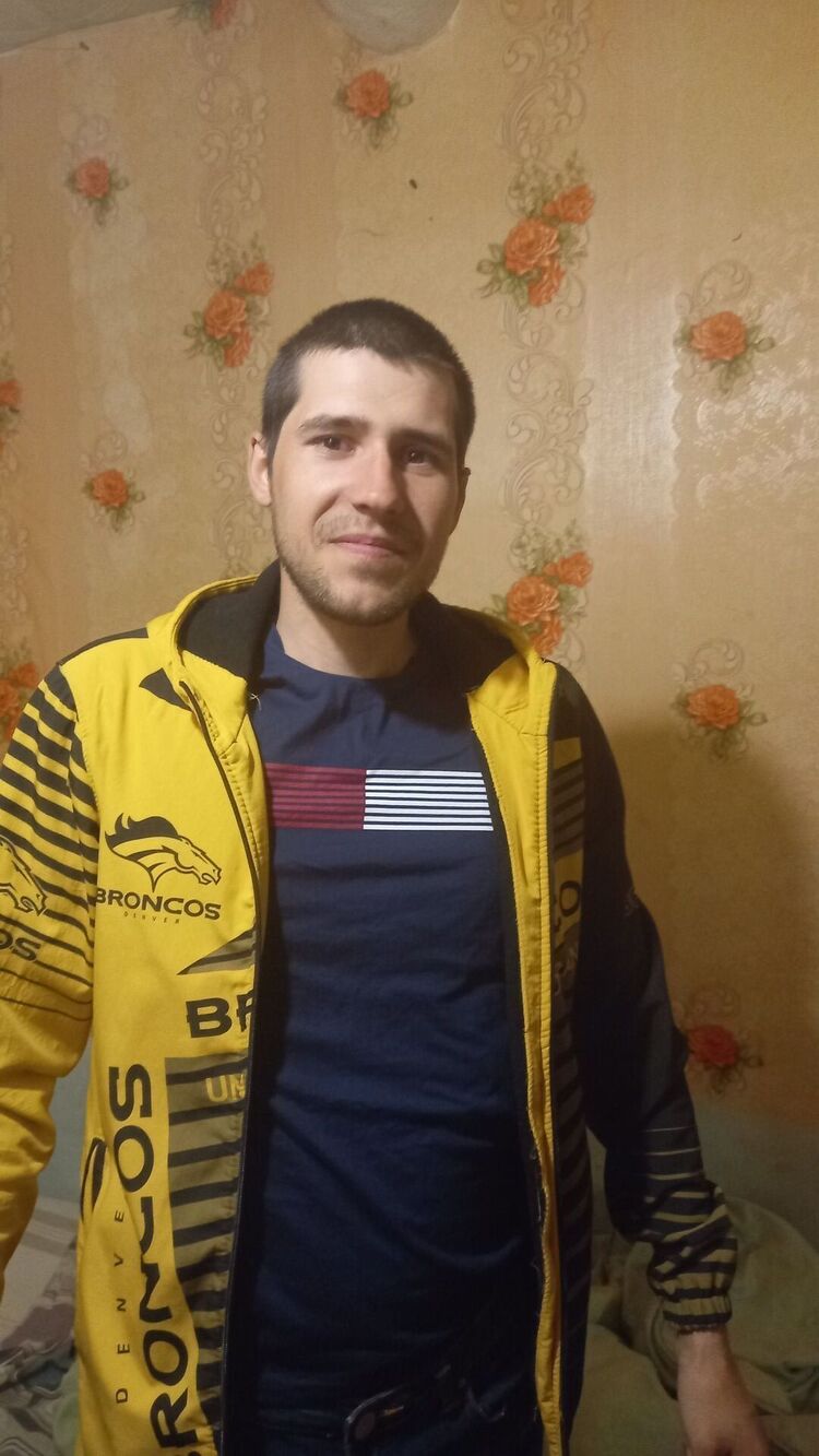  41799624  Sergey, 24 ,     