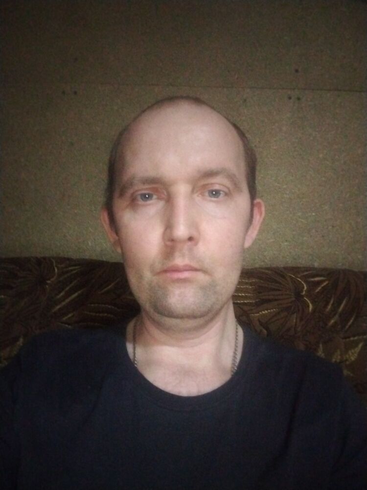  ,   Yury, 39 ,   ,   