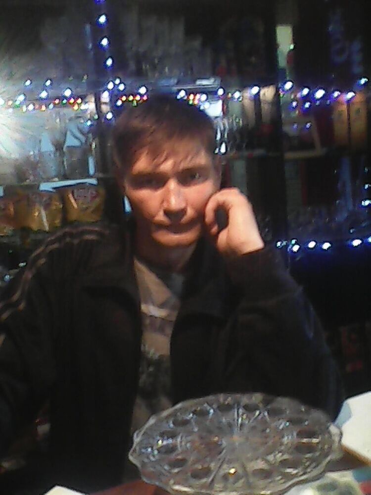  32186124  Alexander, 45 ,    