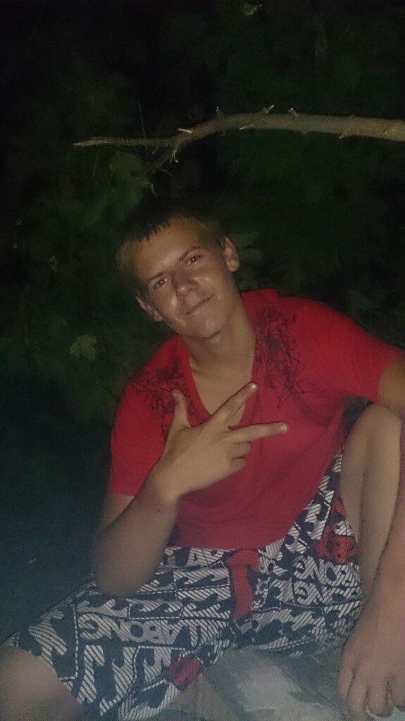  41117504  Enot, 26 ,    