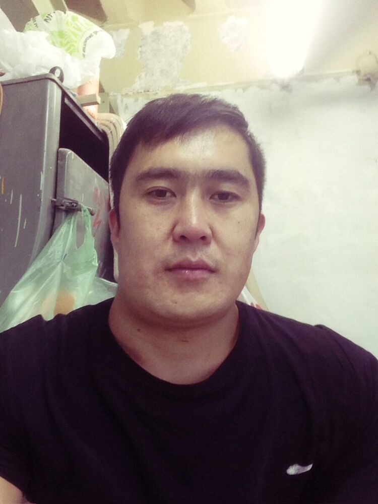  ,   Maks, 35 ,   ,   , c 