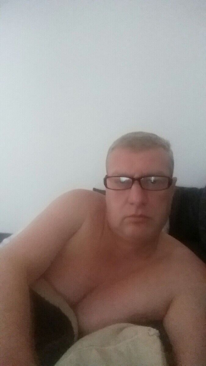 20609914  Vyacheslav, 62 ,    Laatzen