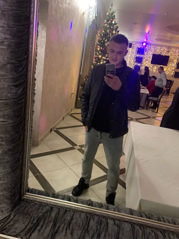  ,   Ivan, 30 ,   ,   