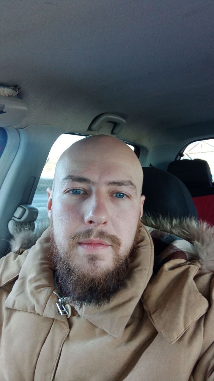  40032794  , 33 ,    