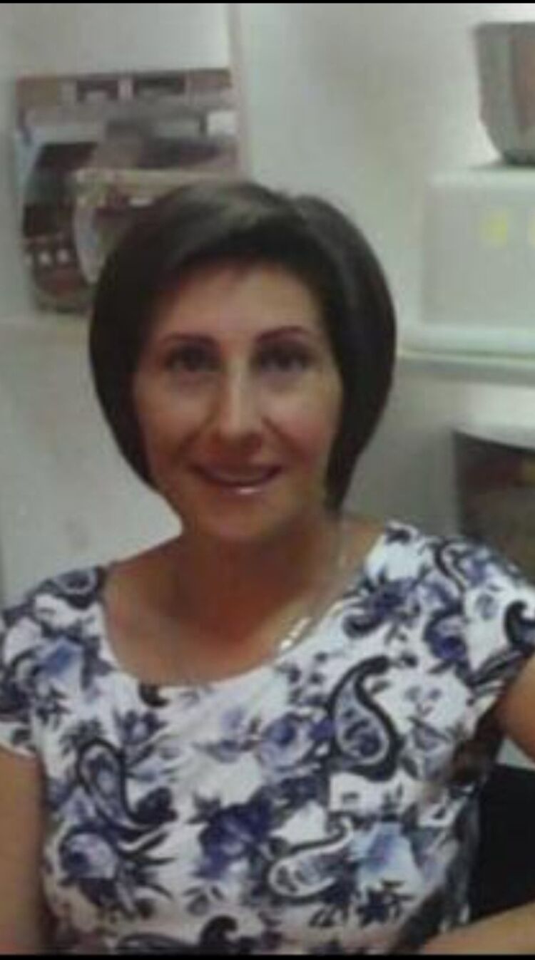  48481354  Vera, 48 ,    