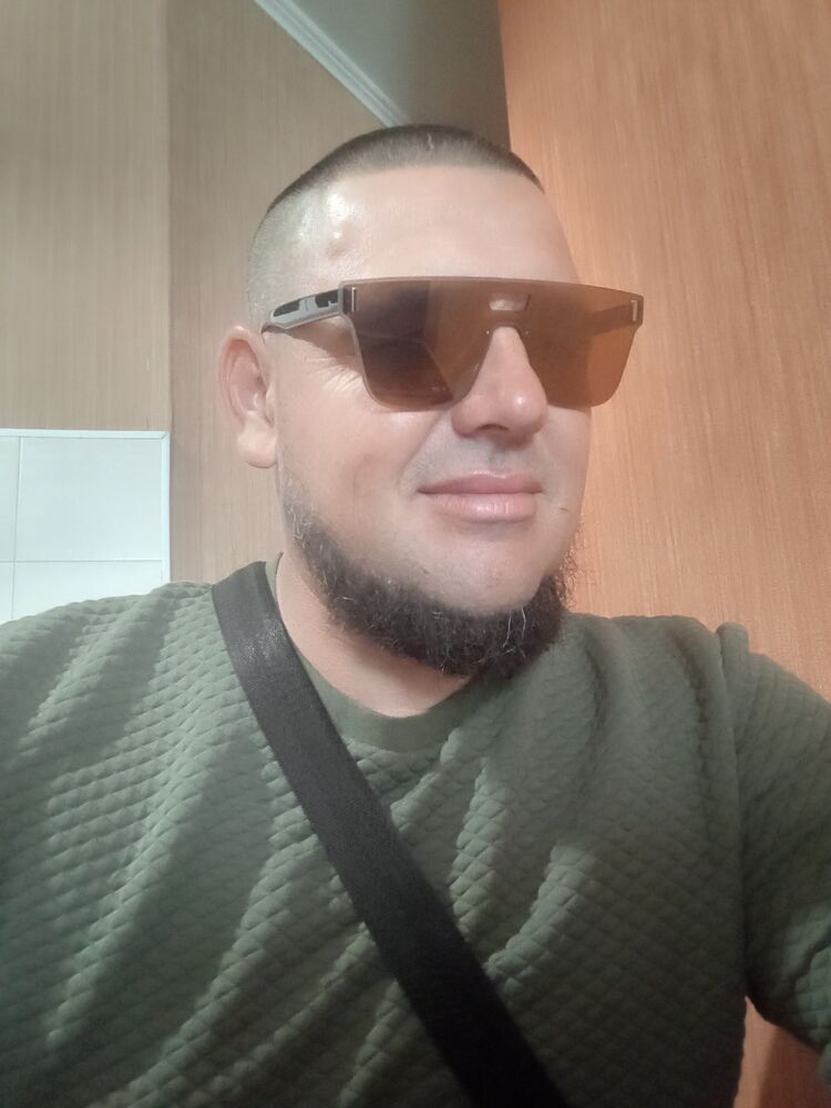  46613754  , 40 ,    