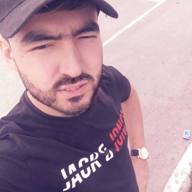 ,   Javlonbek, 26 ,   ,   , c , 