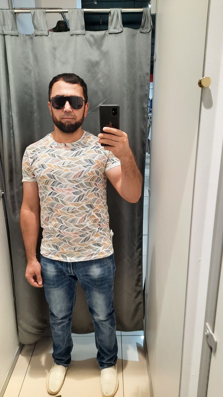  31693704  , 41 ,    