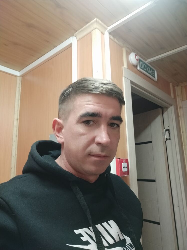  33851094  , 39 ,    -