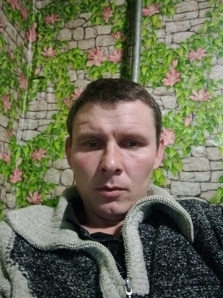  ,   Vladimer, 36 ,   c 
