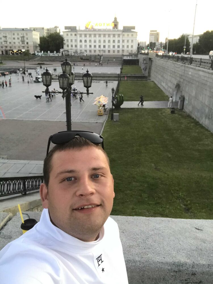 ���������� ���������, ���� ������� Artem, 32 ����, ������������ ��� ������, ����� � ���������, c�������� ���������