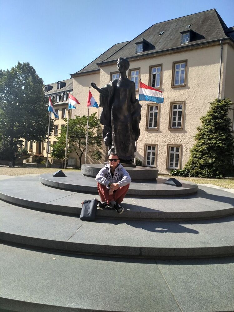  Warszawa,   , 33 ,   ,   , c , 