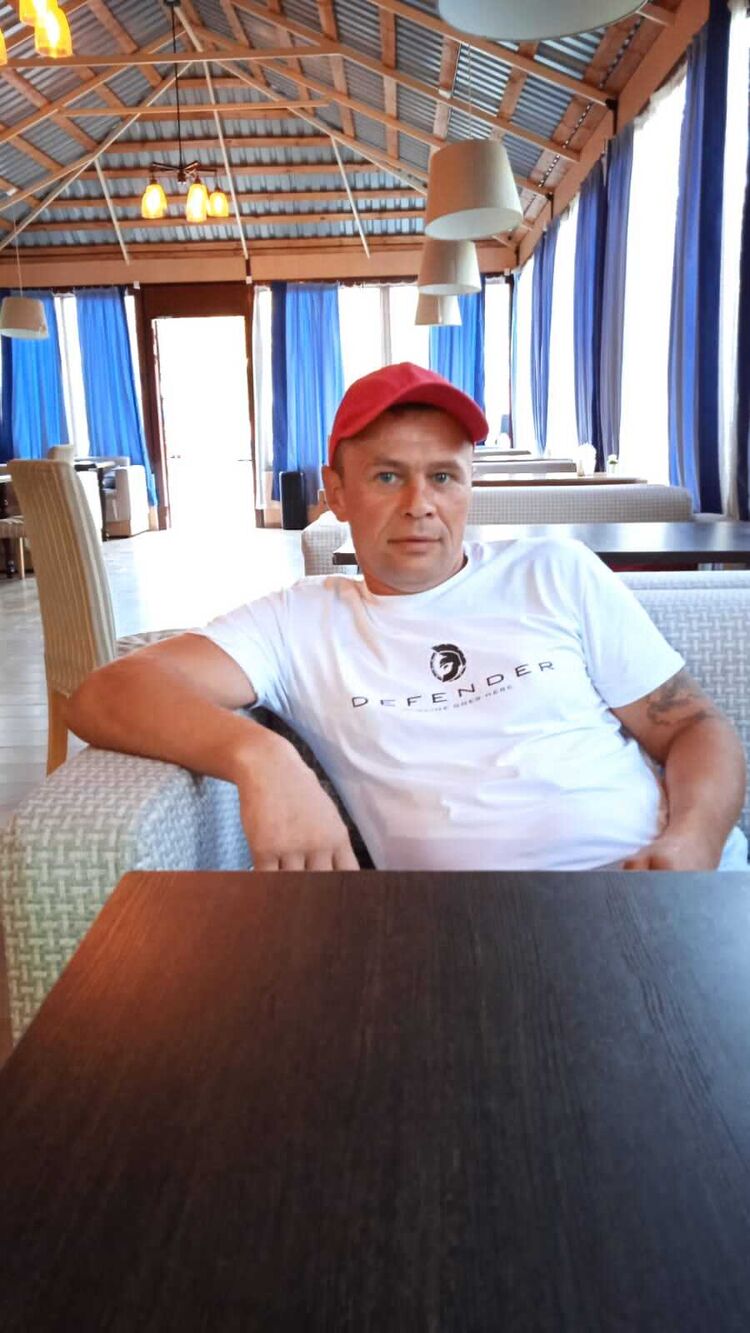  28592254  Sergey, 45 ,    