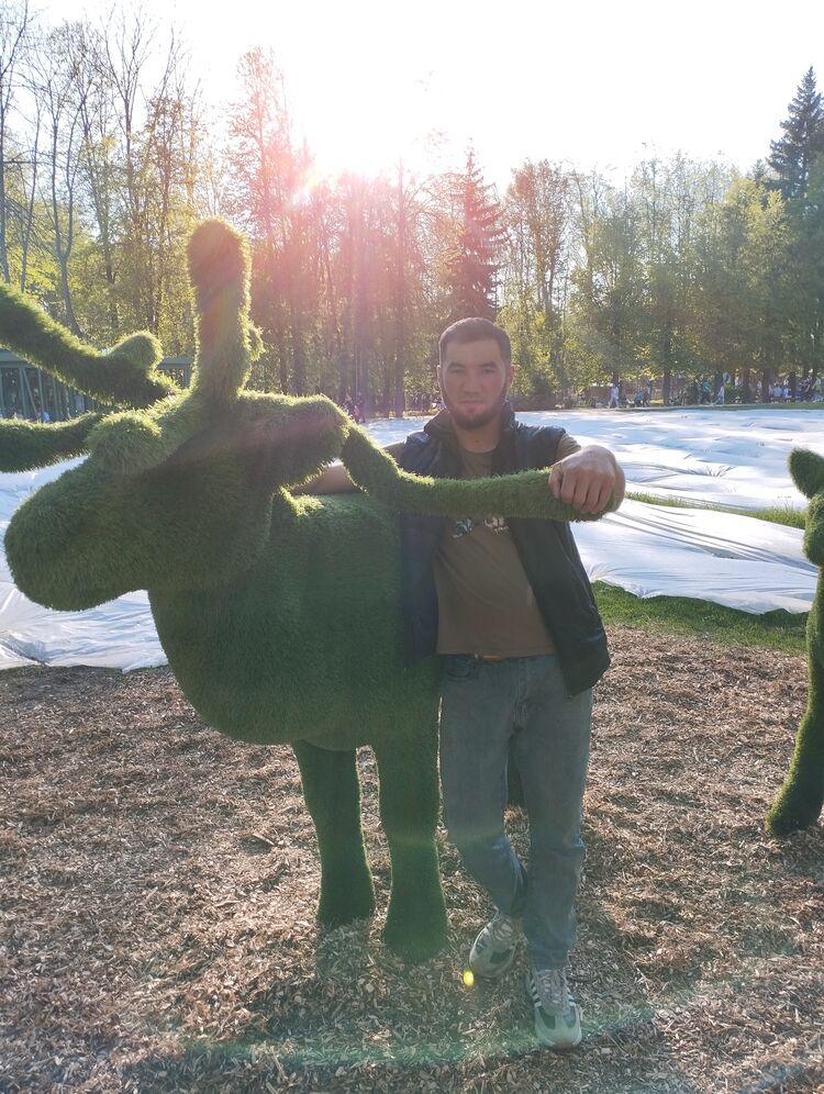 ���������� ������ ��������, ���� ������� Akon, 30 ���, ������������ ��� ������, ����� � ���������