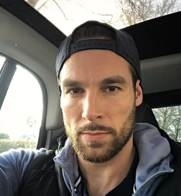 ���� 54617364 ������� ���������, 37 ���, ���� ���������� � ����������