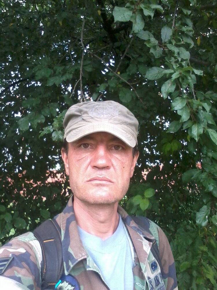 21724924  Alexandr, 56 ,    
