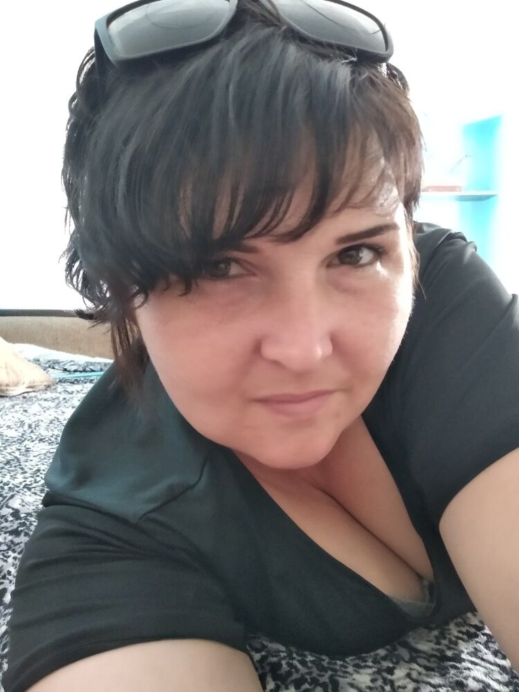  ,   Irisska, 39 ,   