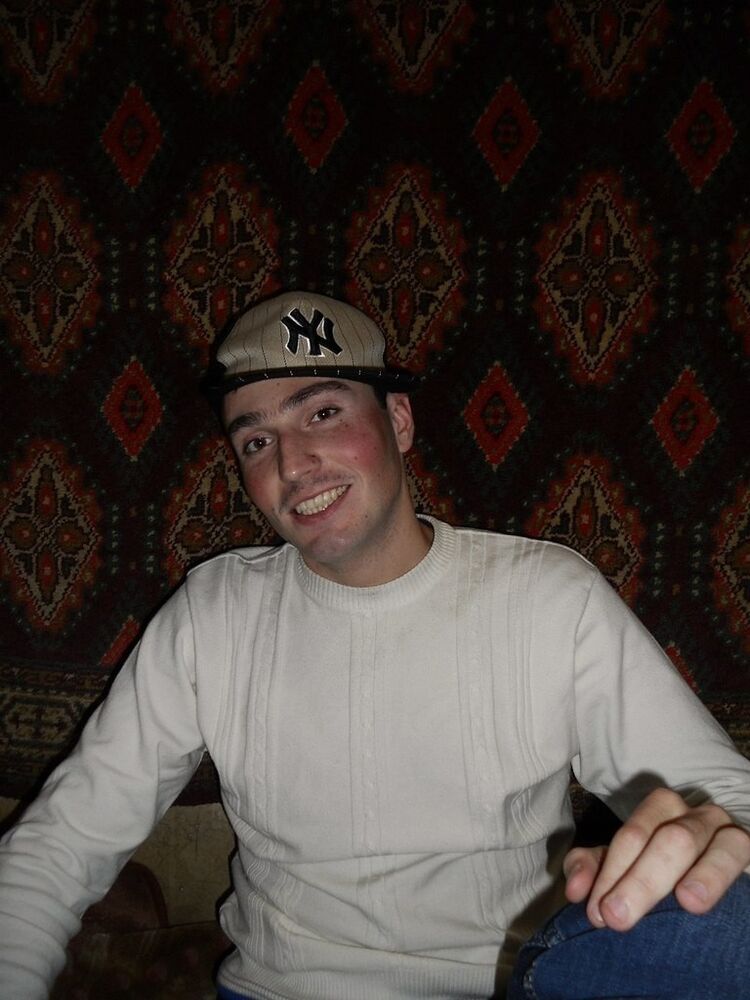  ,   Ruslan, 33 ,   ,   , c 