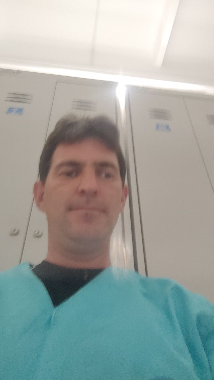  51183724  , 40 ,    