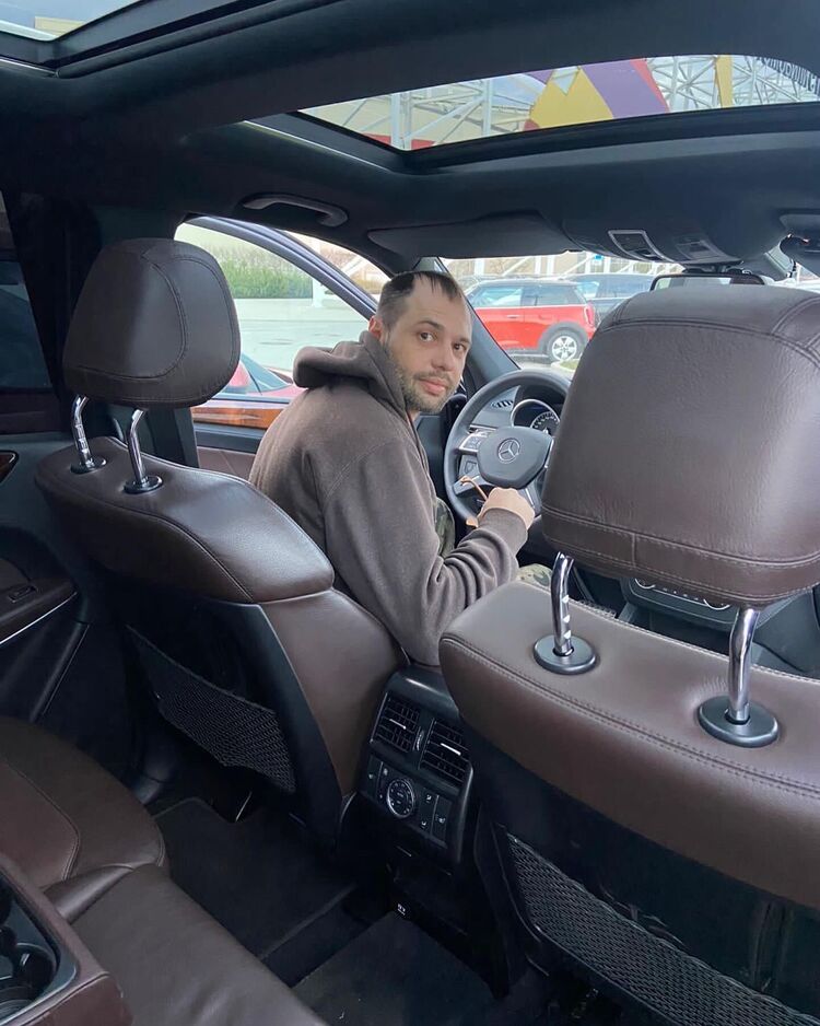  27918324  , 41 ,    -