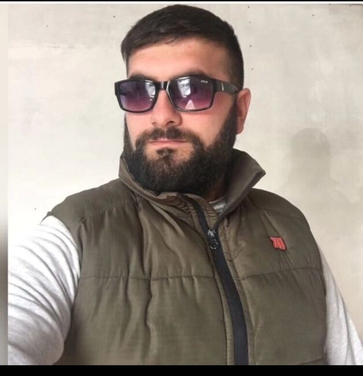  31688864  , 31 ,    