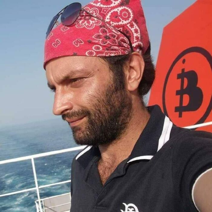  31937574  Mehmet, 41 ,    