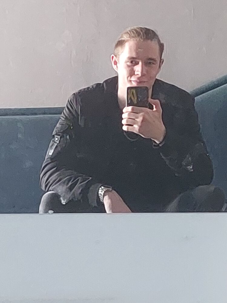  42957654  , 24 ,    