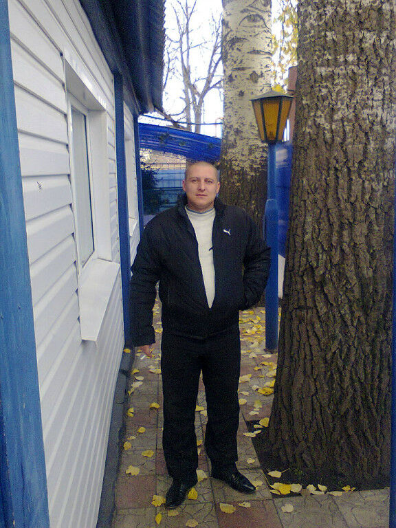  ,   Maks, 39 ,   ,   , c 