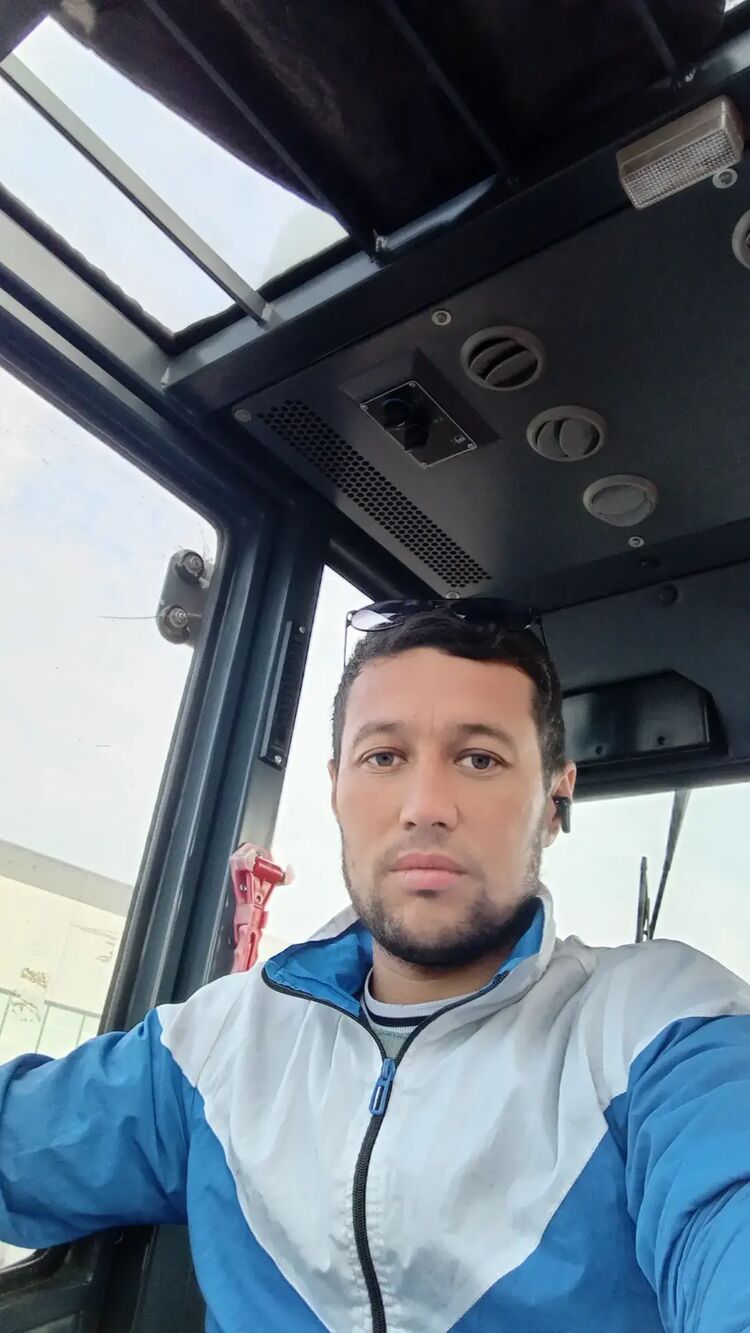 ,   Musulmon, 29 ,   ,   
