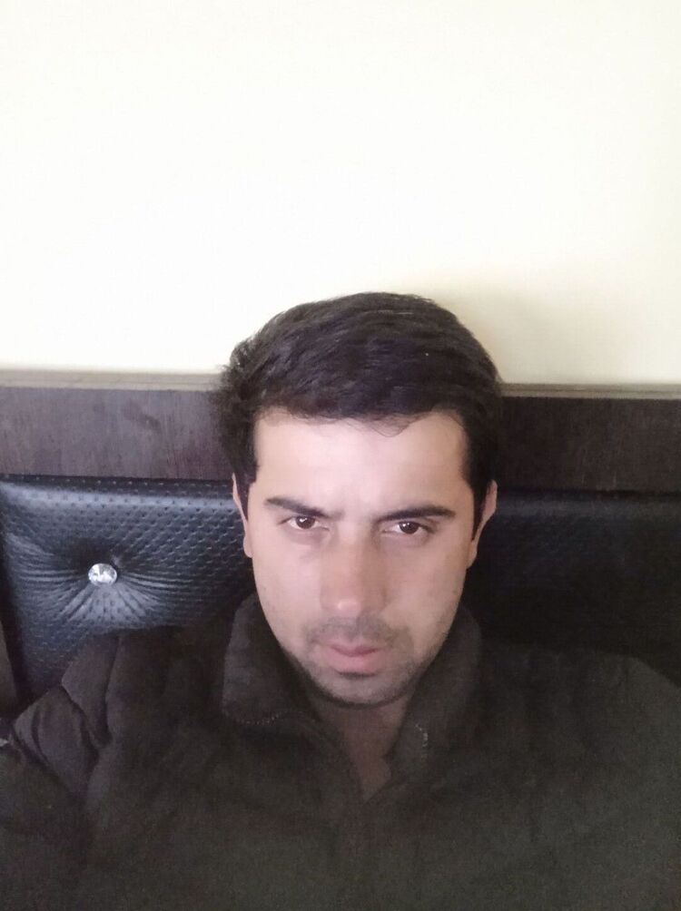  32579994  Firuz, 30 ,    