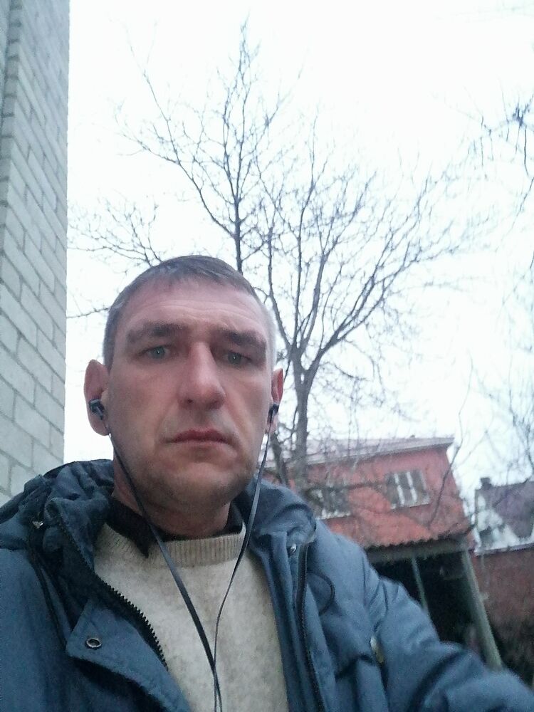 40408244  , 45 ,    