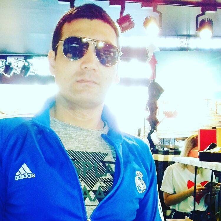  ,   Feruzbek, 39 ,   ,   , c 