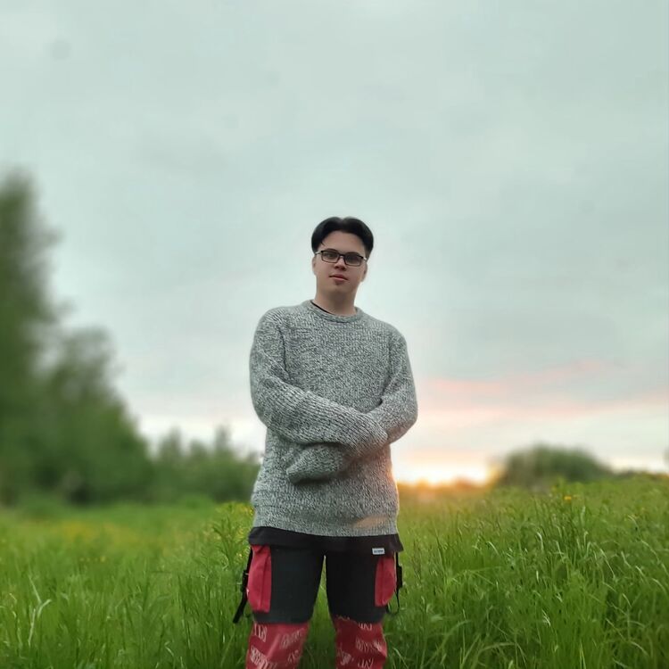  44400844  , 24 ,    