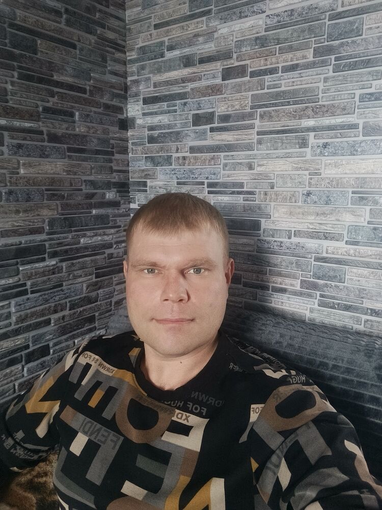  ,   Dmitry, 35 ,   ,   , c 