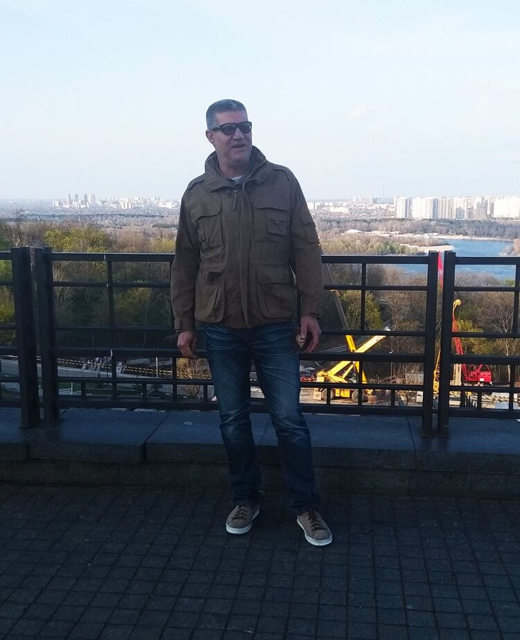  ,   Sam, 52 ,   ,   , c 
