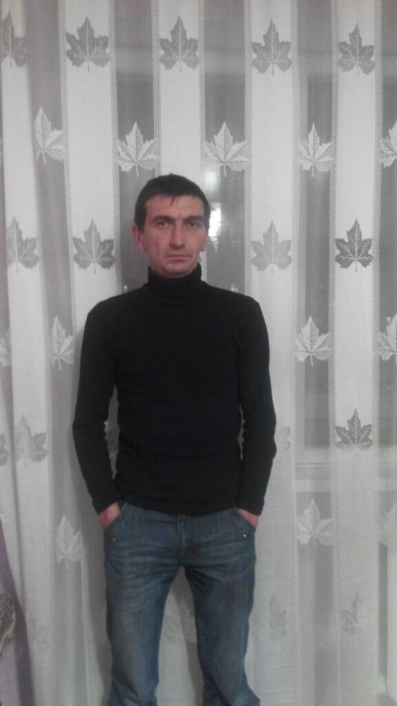  5447724  Ruslan, 50 ,    