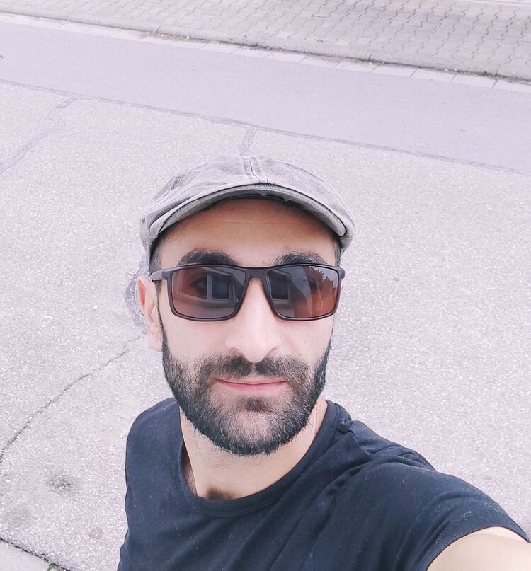  ,   Irakli, 35 ,   ,   , c , 