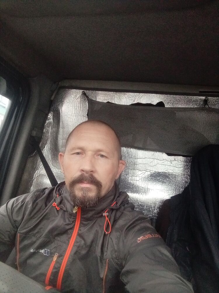  47809344  , 49 ,    