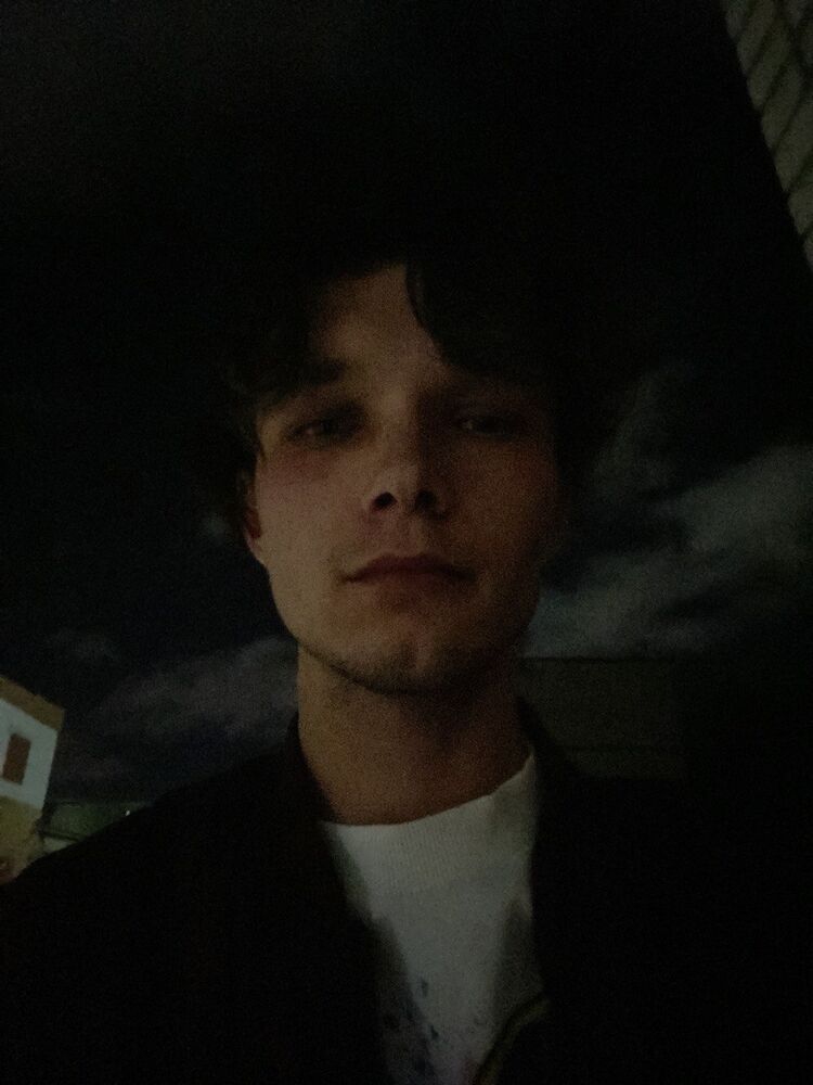  53590664  Ivan, 27 ,    