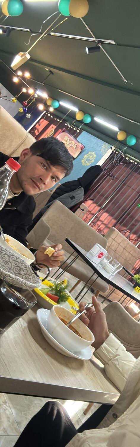  ,   Ruslan, 21 ,   ,   