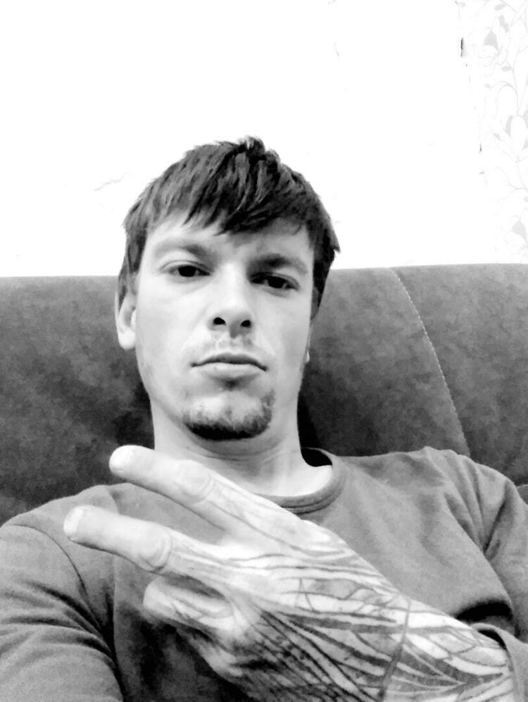  31086824  Vladimir, 27 ,    -