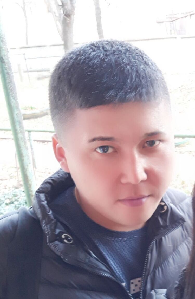  41688244  , 34 ,    