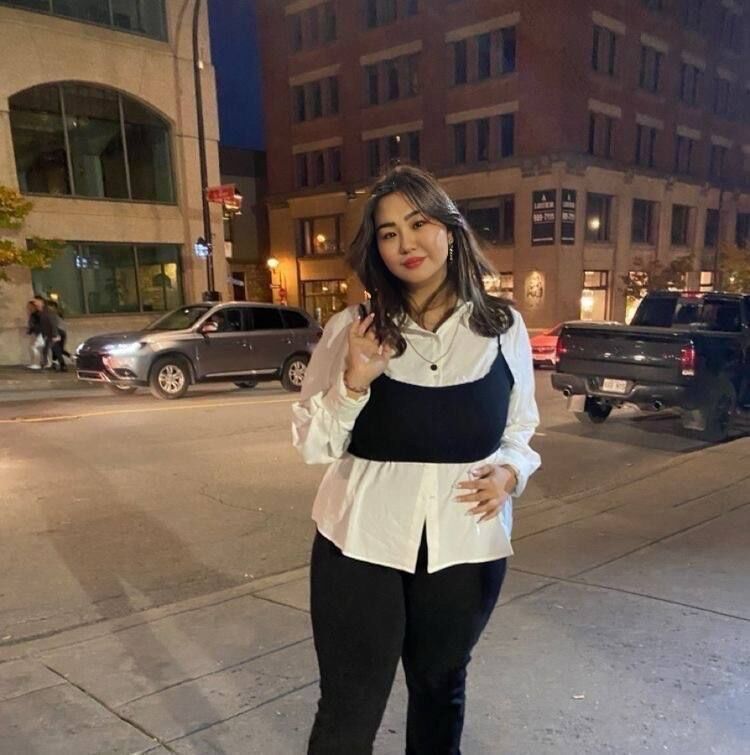  ,   Kamila, 28 ,   ,   