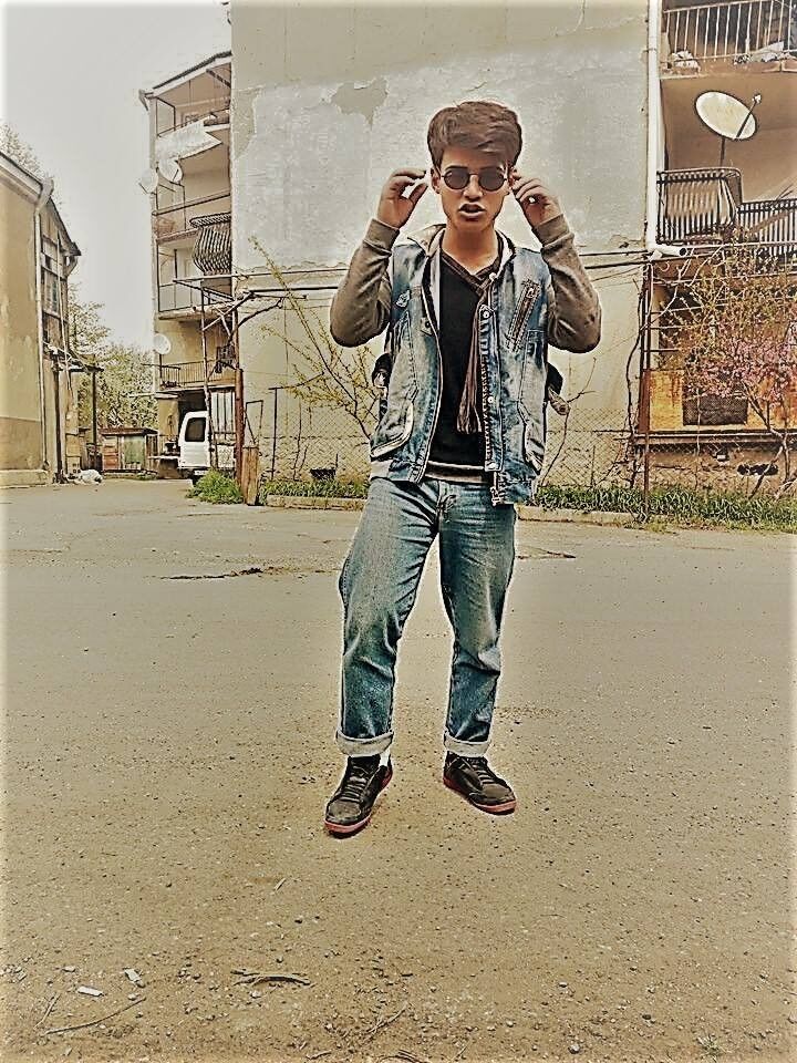  ,   Zarala, 26 ,   ,   , c 