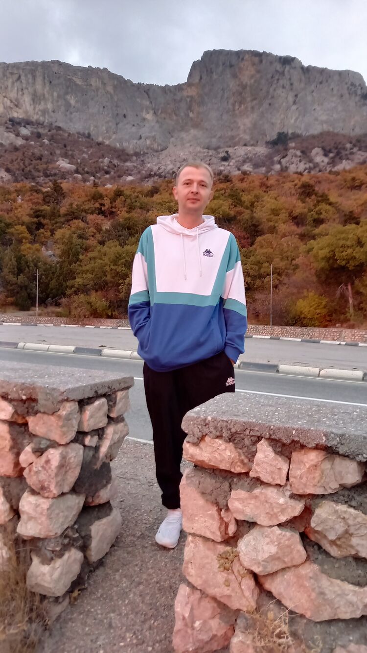  32347834  , 40 ,    