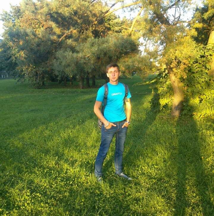  26408944  Nykolai, 31 ,    
